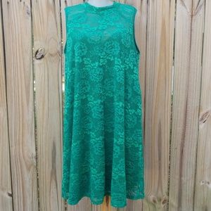 Lace Sleeveless Dress